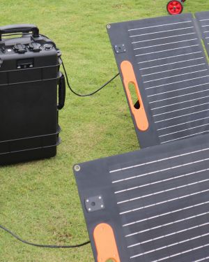 Portable Solar Generator Power Banks & Power Station